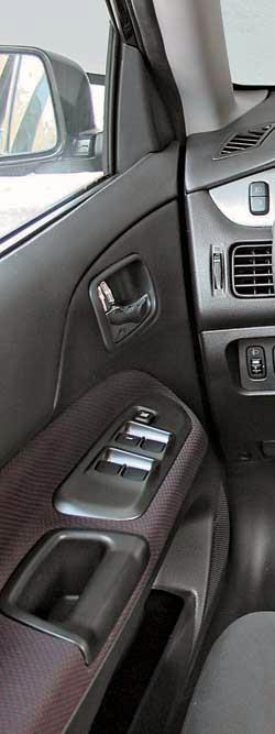 MITSUBISHI lancer ix 1.3 i 16V (82 Hp) Karakteristik teknis
